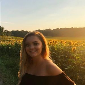 Meet your Posher, Rose